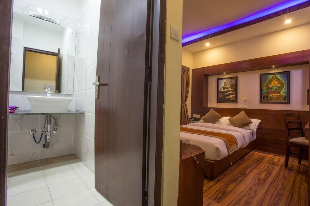 Aryatara Kathmandu Hotel Ngoại thất bức ảnh